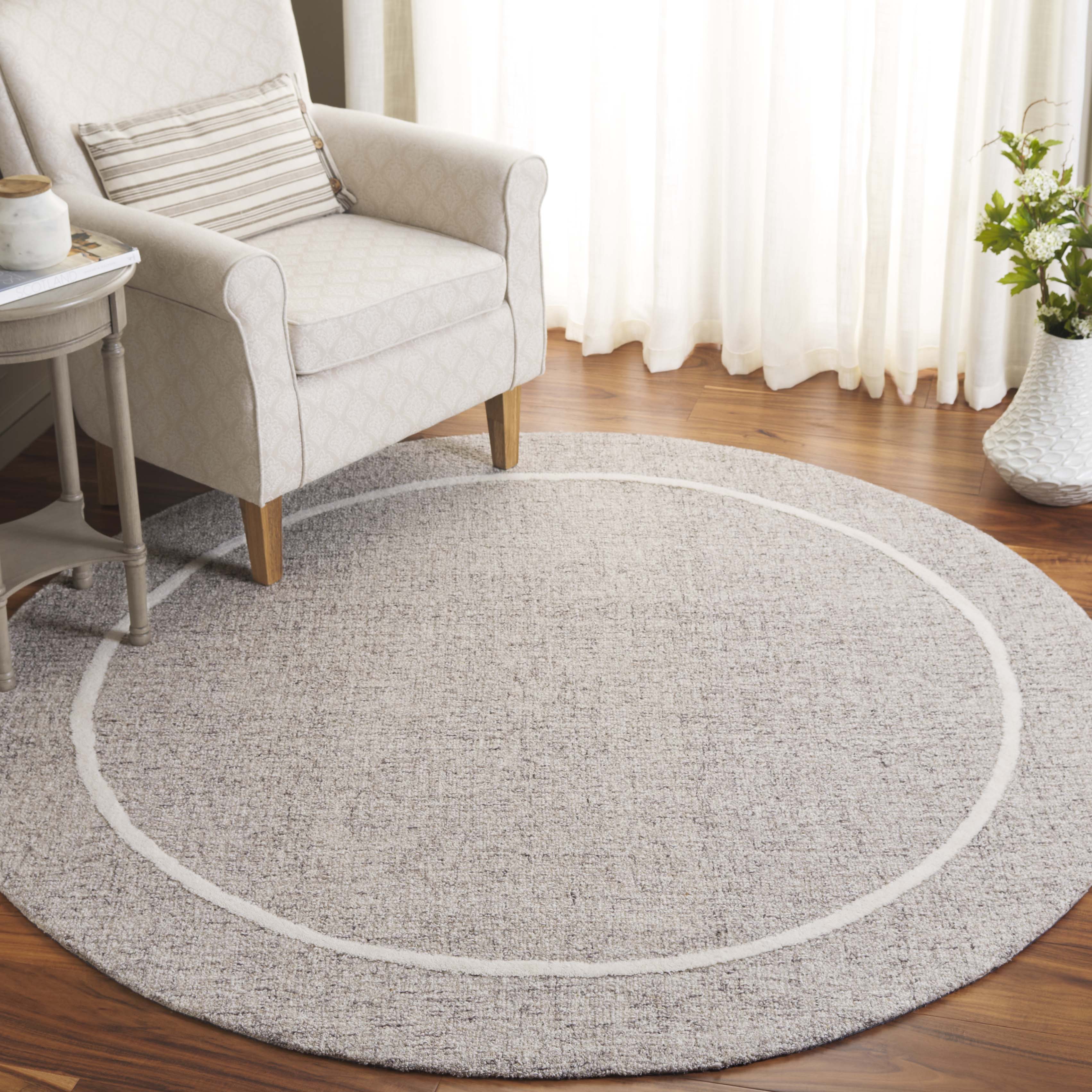 SAFAVIEH Ebony Ema Bordered Area Rug, Gray/Ivory, 6' x 6' Round