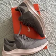 thumbnail image 1 of " AIR ZOOM WINFLO WOMEN'S GRAY RUNNING SHOES LACE UP LOW TOP SIZE 8.5 ", 1 of 6