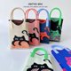 thumbnail image 4 of Mini bolso bandolera para teléfono con diseño de gato bonito, bolso de mano tejido, monedero pequeño y portátil para mujer, 4 of 6