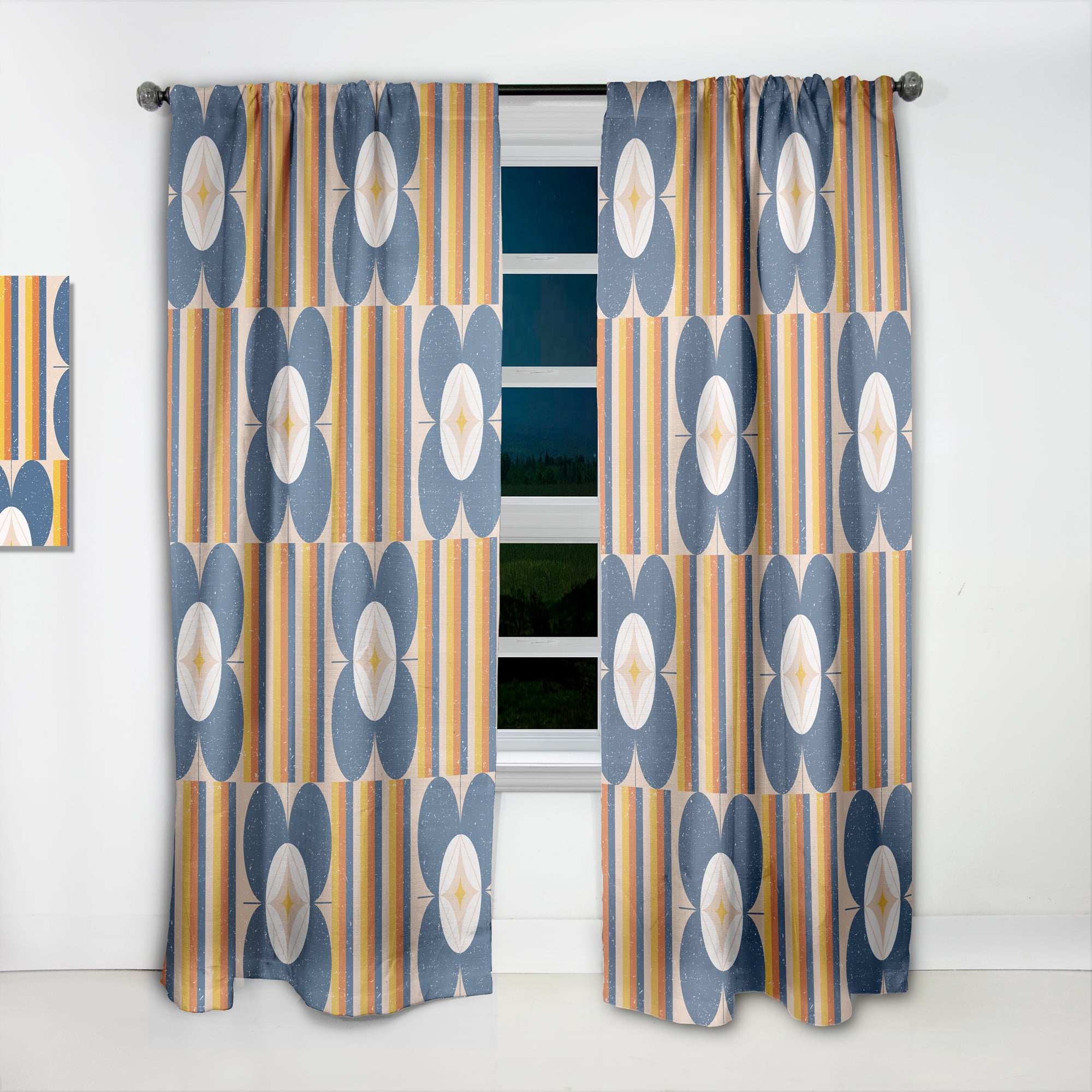 Designart 'Floral Retro Pattern XIII' Mid-Century Modern Curtain Panel