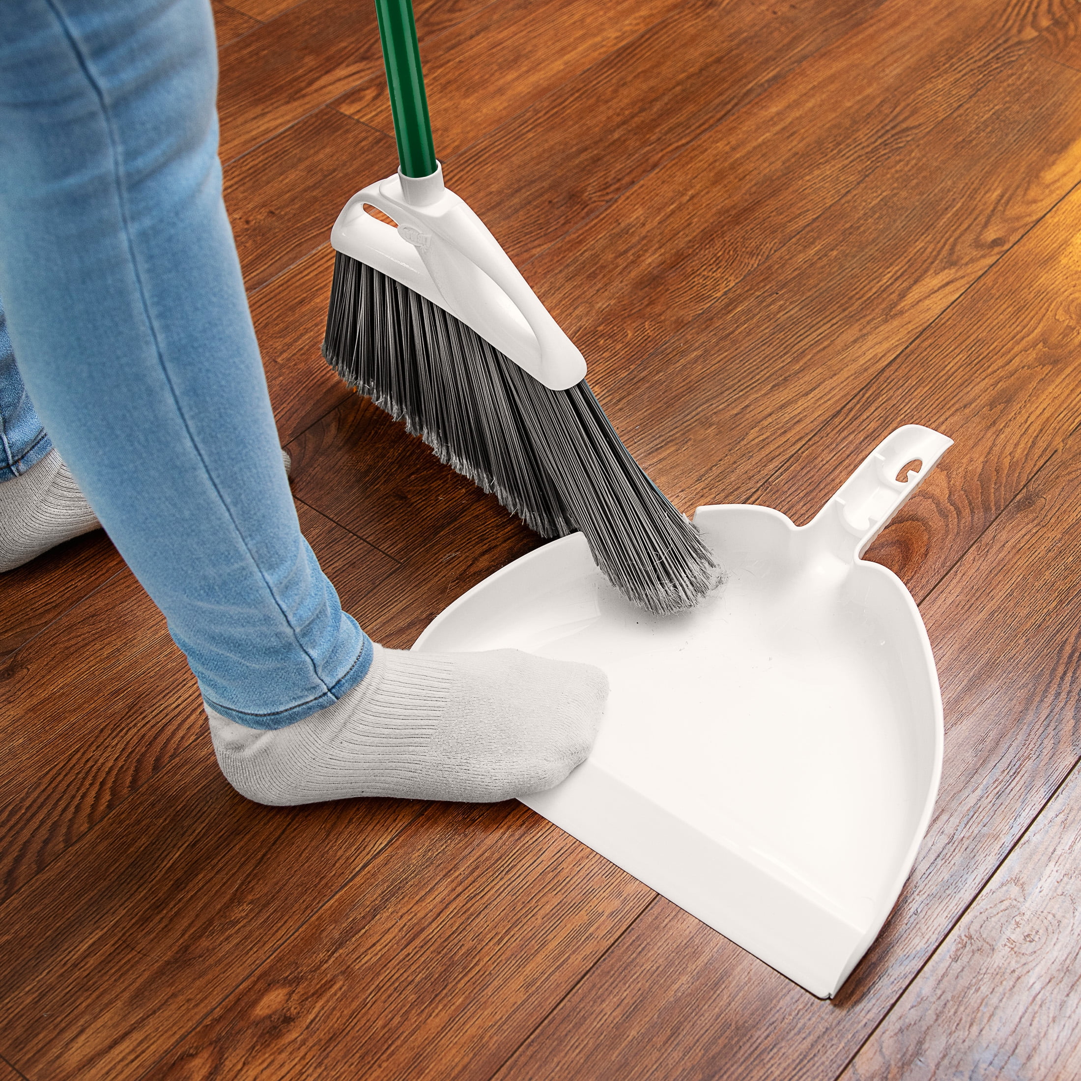 Libman Angle Brooms and Dust Pans Value Pack Green / White Steel Handle (2 Brooms 2 Dustpans)