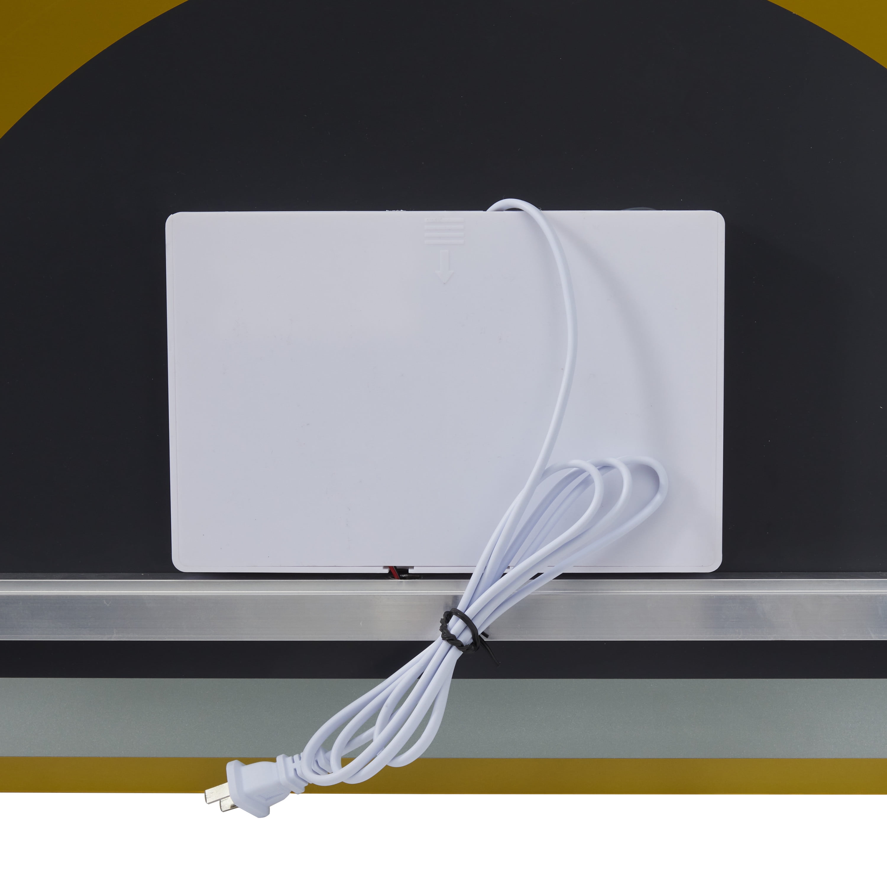 DecMode 32" x 24" Silver LED Mirror