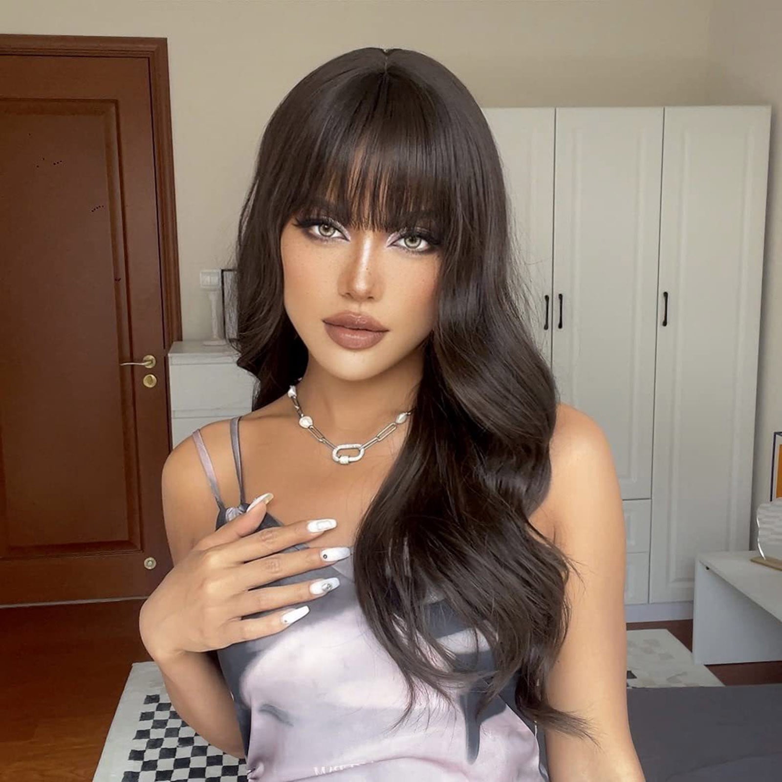 Long Wavy Brown Wig with Bangs for Women, Synthetic Heat Resistant Hair Wig for Daily Wear and Party Use(Brown,One Size)