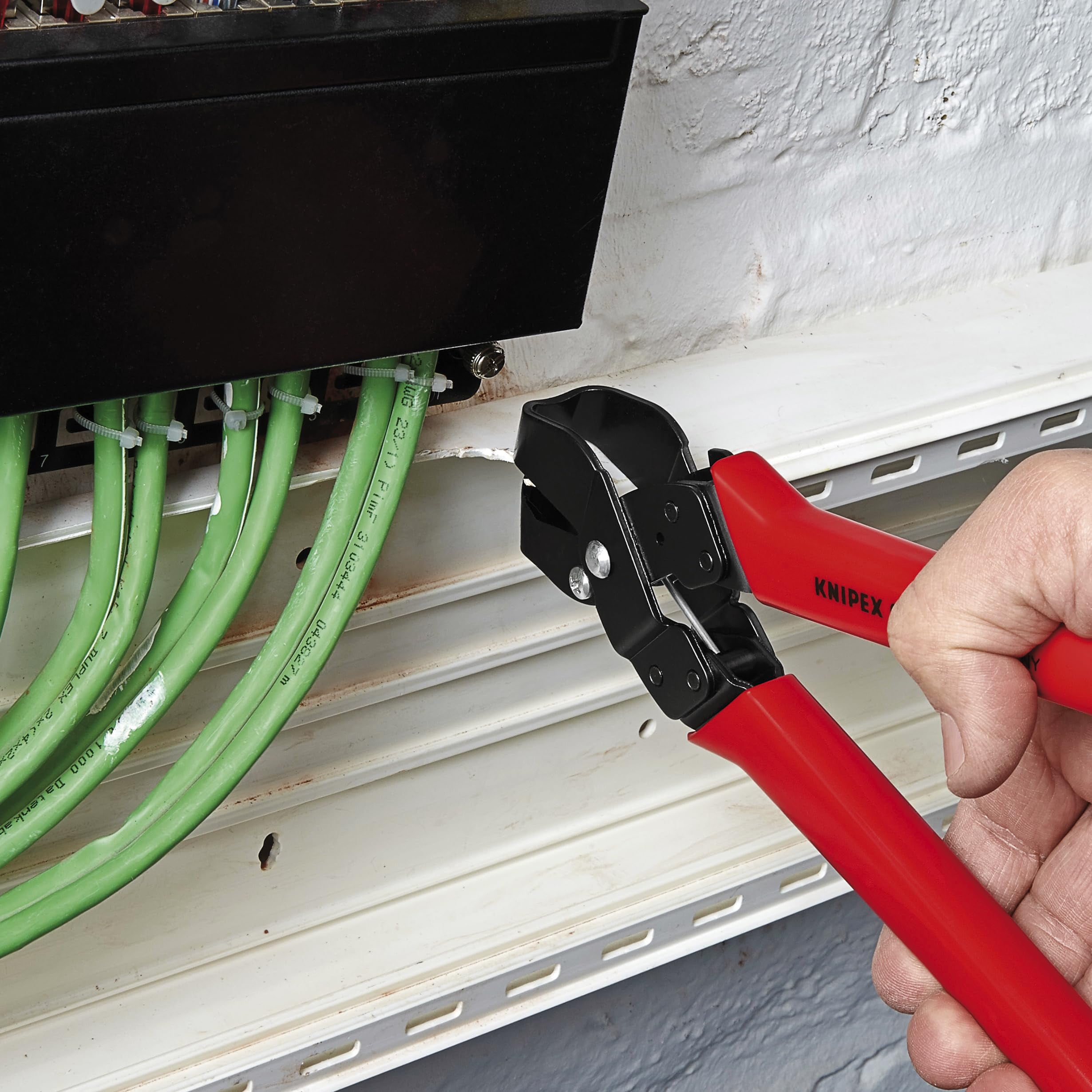 KNIPEX Notching Pliers CA2
