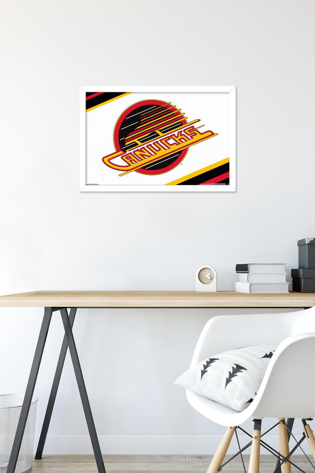 NHL Vancouver Canucks - Retro Logo 19 Wall Poster, 14.725" x 22.375" Framed