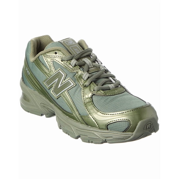 New Balance Sneaker, 6