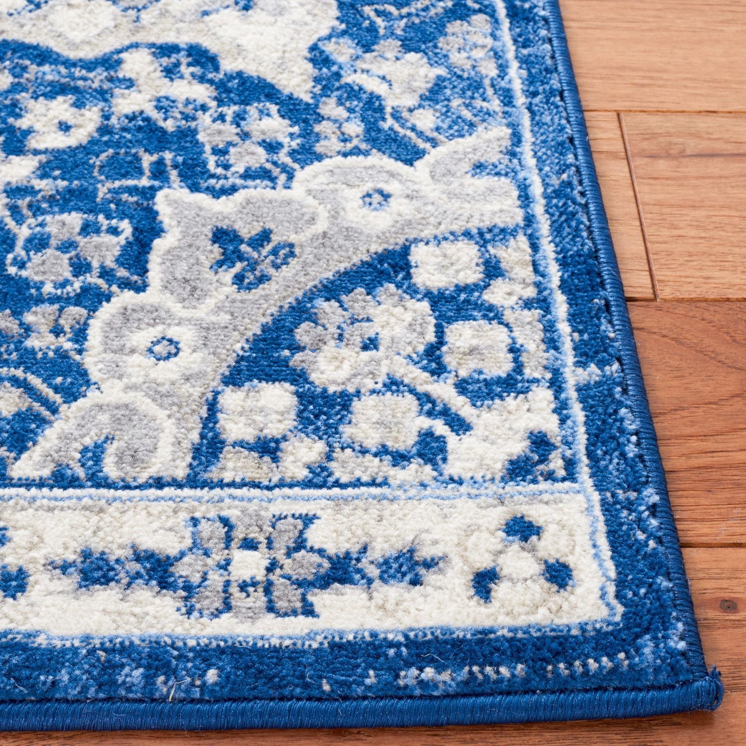 SAFAVIEH Brentwood Dimitri Floral Bordered Area Rug