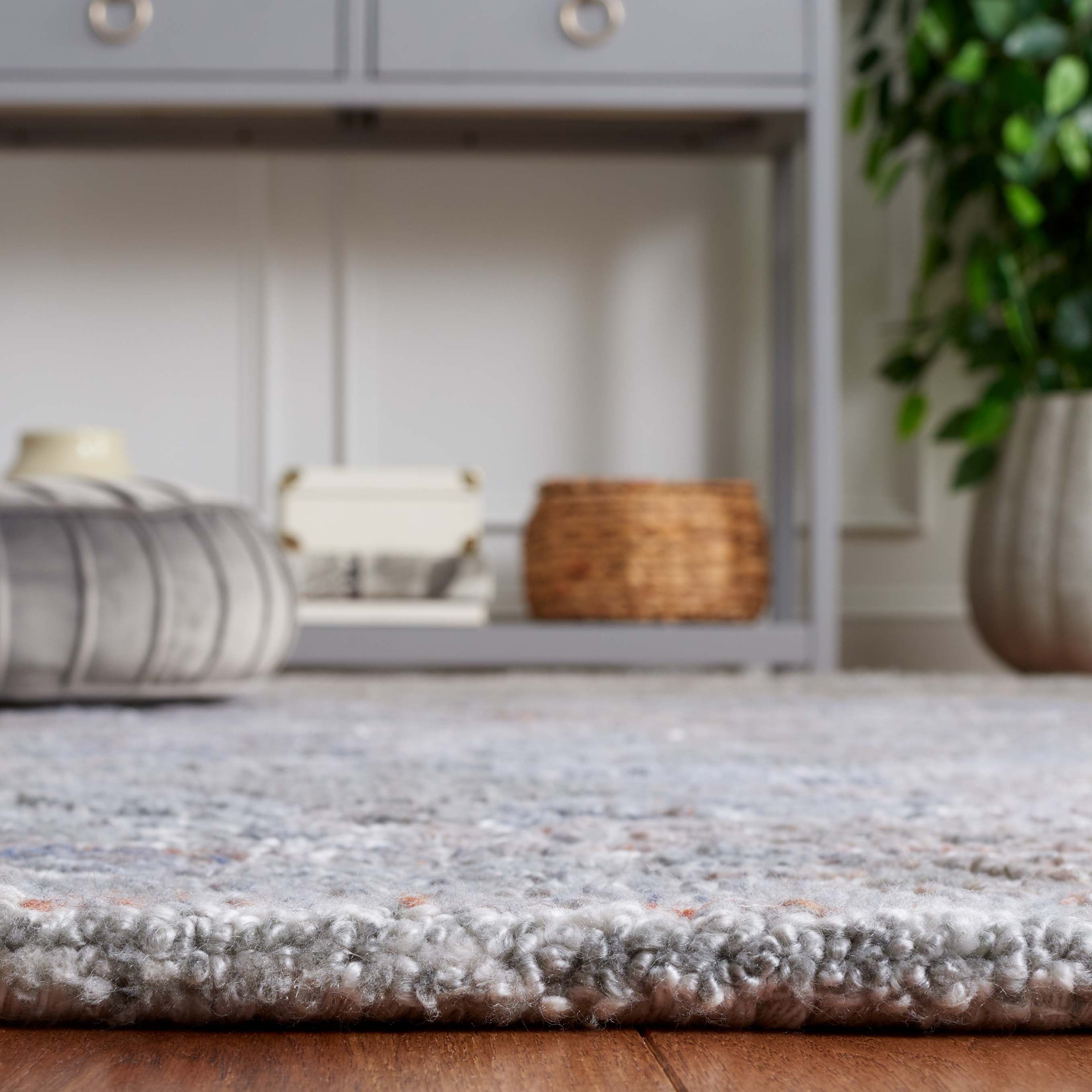 SAFAVIEH Marquee Rita Medallion Polyester Area Rug, Rust/Grey, 3' x 5'