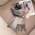 thumbnail image 1 of Nvzi Bufanda a cuadros para invierno, bufandas, mantas, borlas, cálidas, suaves, grandes, largas, chal, bufandas, bufanda gruesa de entramado, estilo F, gris negro, 1 of 4
