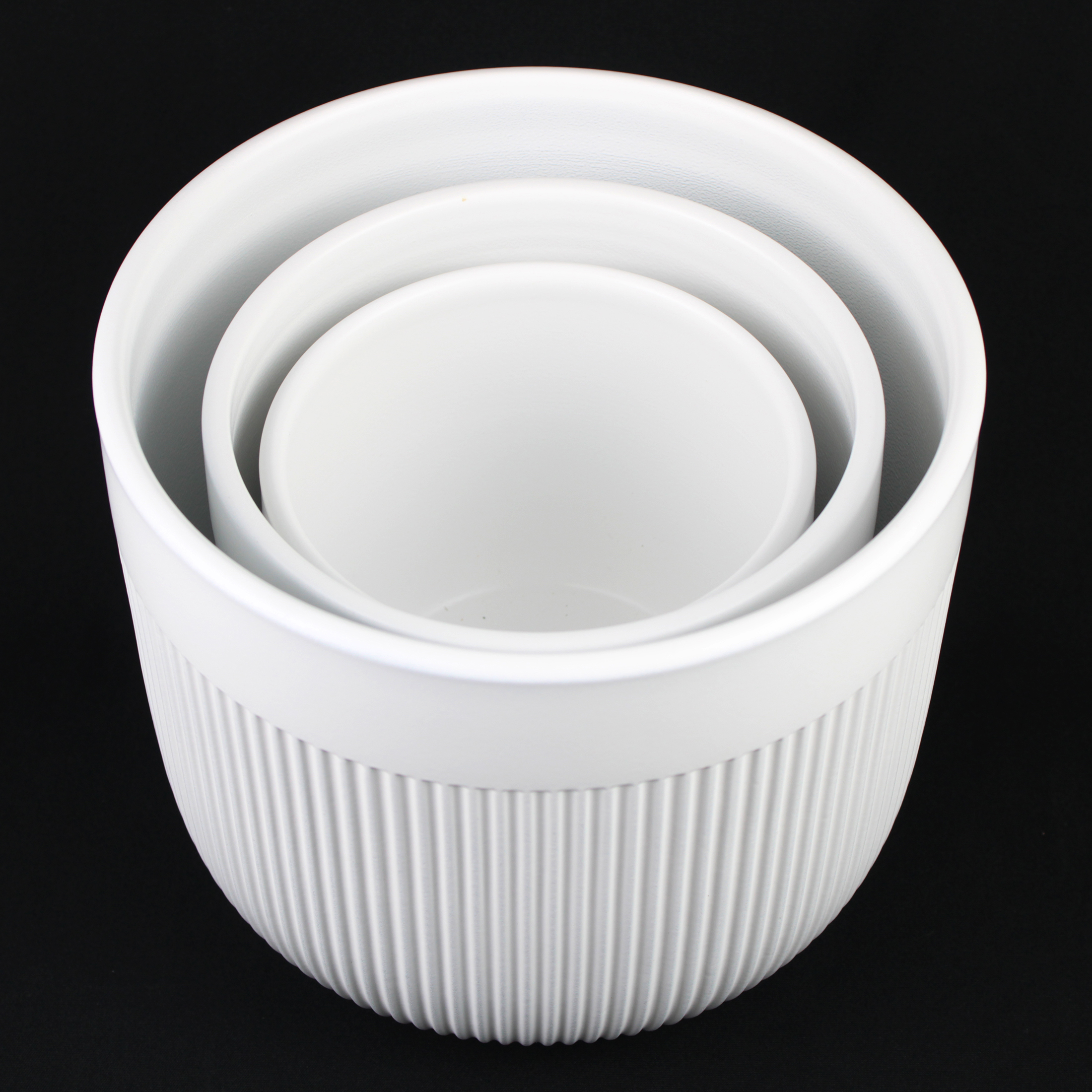 Florinia 3-Piece Stoneware Ribbed Ceramic Round White Flower Pots, 8.5" x 6.5" x 5.5"