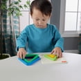 thumbnail image 2 of Fisher-Price Mini Puzzle Arc-en-Ciel en Bois Triangle - Exclusivité Walmart, 2 of 6