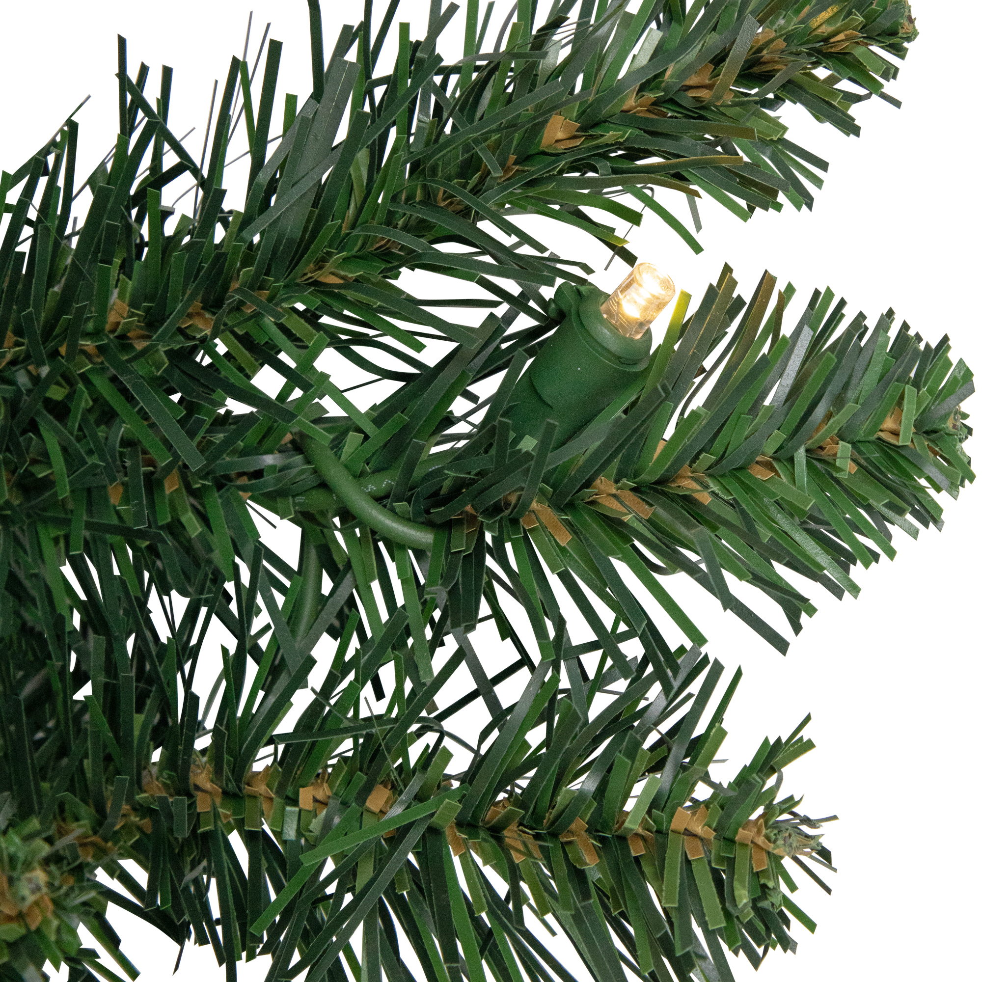 36" Pre-Lit Buffalo Fir Artificial Christmas Wreath - Warm White LED Lights