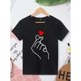thumbnail image 2 of Camiseta de mujer con estampado de corazón, suave y cómoda, transpirable, de cuello redondo y manga corta. Ideal para adultos, hombres, mujeres, adolescentes y jóvenes., 2 of 7