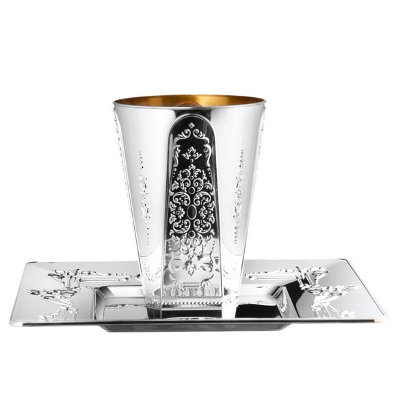 VeZee Regal - Square wine Kiddush Cup and Saucers Silver - Universal Drinkware for Multiple Occasions - Counts 10