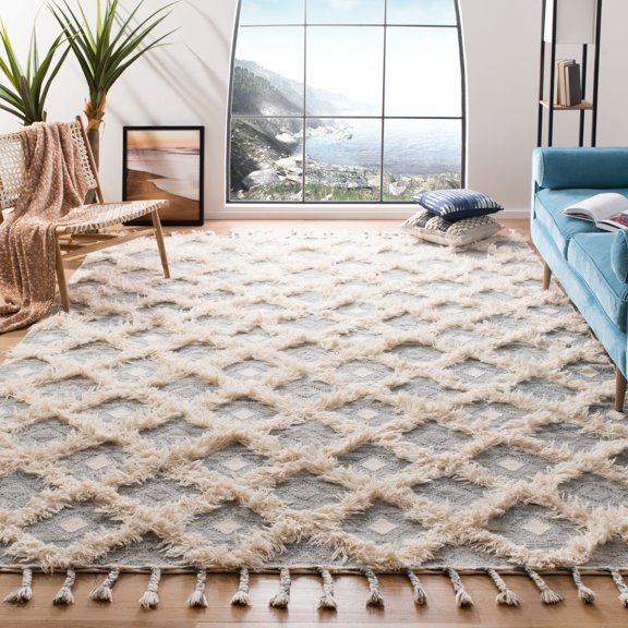 Safavieh Kenya Montague Geometric Area Rug, Gray/Ivory, 8' x 10'
