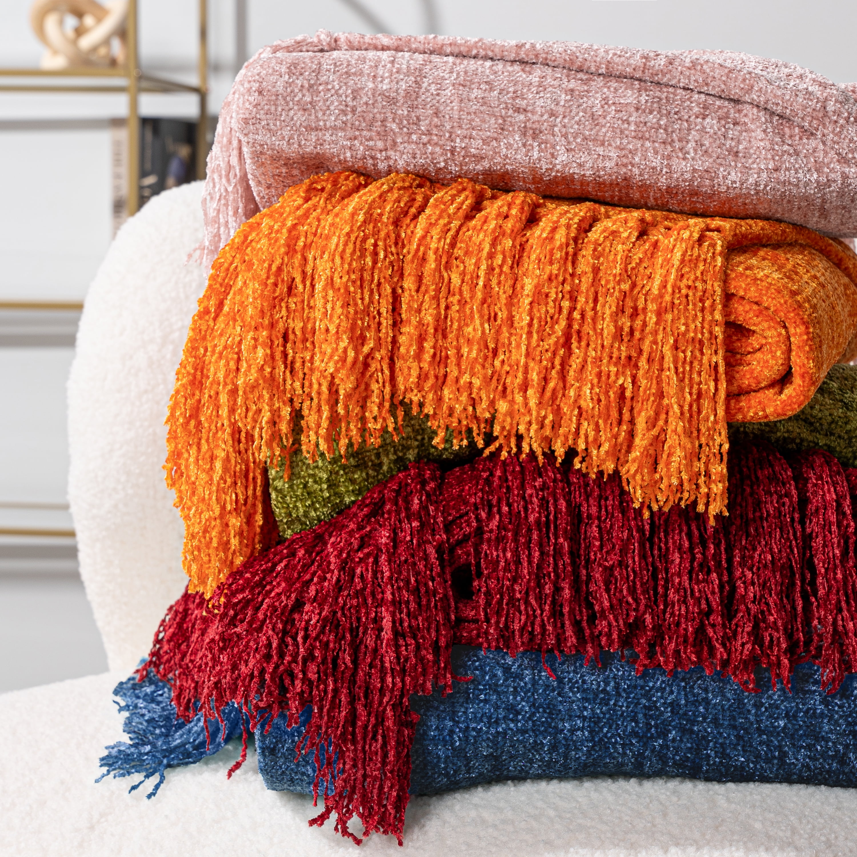 PAVILIA Emerald Green Chenille Throw Blanket for Couch, Soft Forest Green Knit Blanket with Tassel Fringe, Woven Chenille Knitted Decorative Blanket for Sofa Bed Living Room, Decor Gift, 50x60