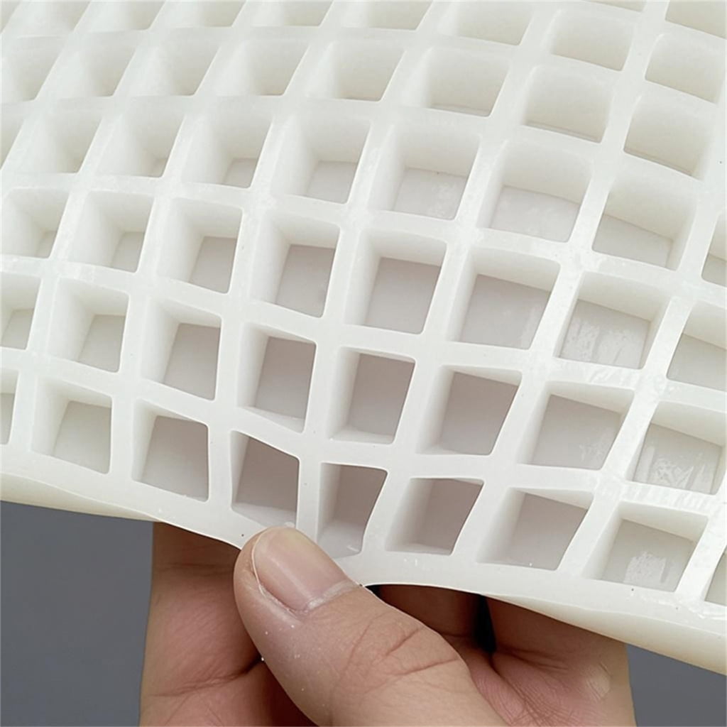 Nontoxic Silicones Freeze Dry Treat Maker For Pet Customizable Pet Snacks Mold Ice Cubes Chocolate Baking Accessory