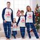 thumbnail image 2 of Pijamas familiares navideños a juego, conjuntos de pijamas navideños en julio, flamenco, Santa, Verde, 2 of 4