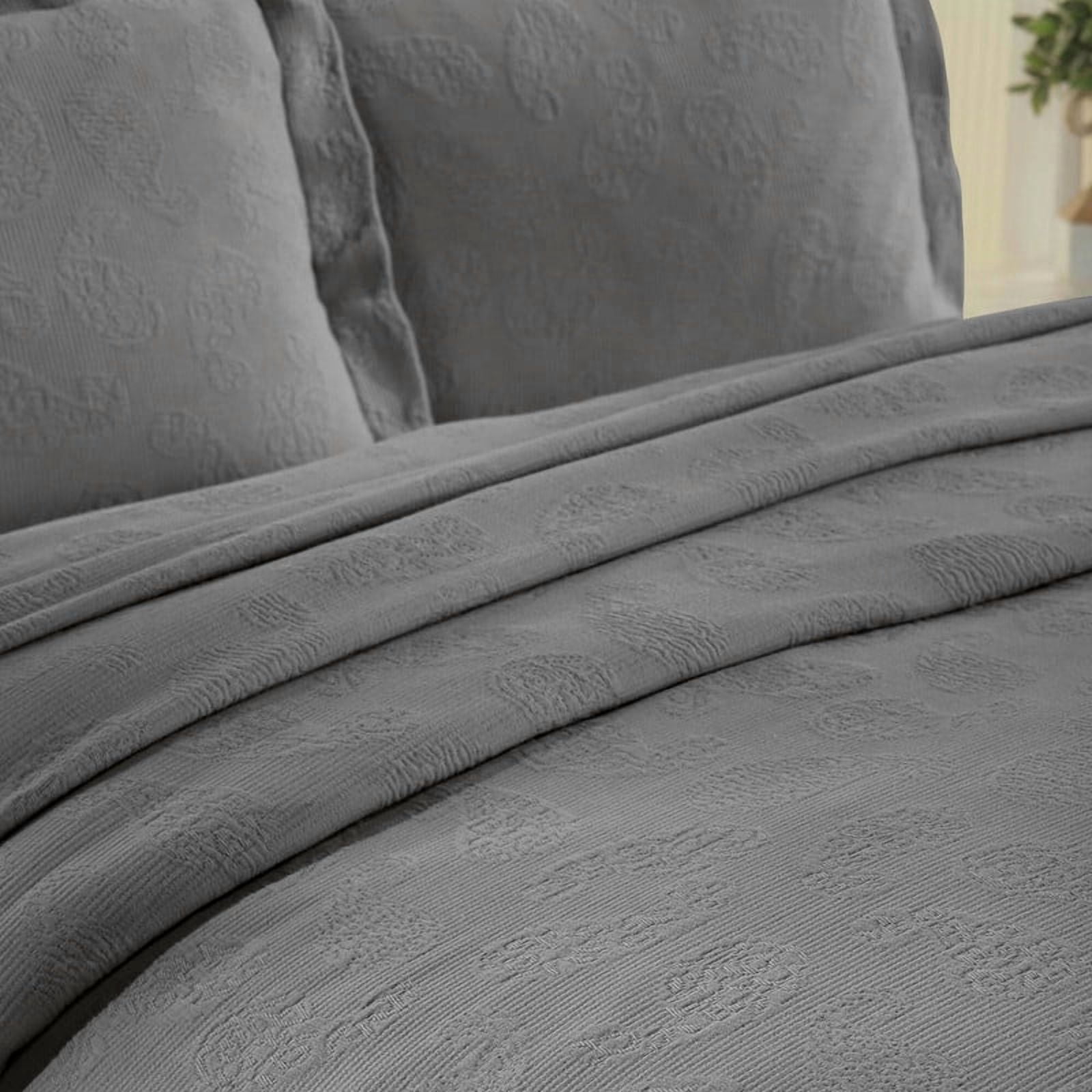 Supeior Paisley Cotton Decorative 3-Piece Bedspread Set, All Season Breathable Bedspreads, King, Grey