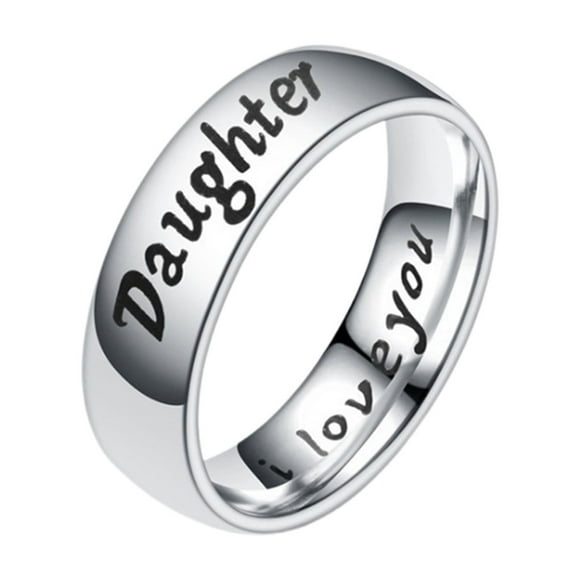 El anillo de la novela cuenta con un diseño único y para el uso diario