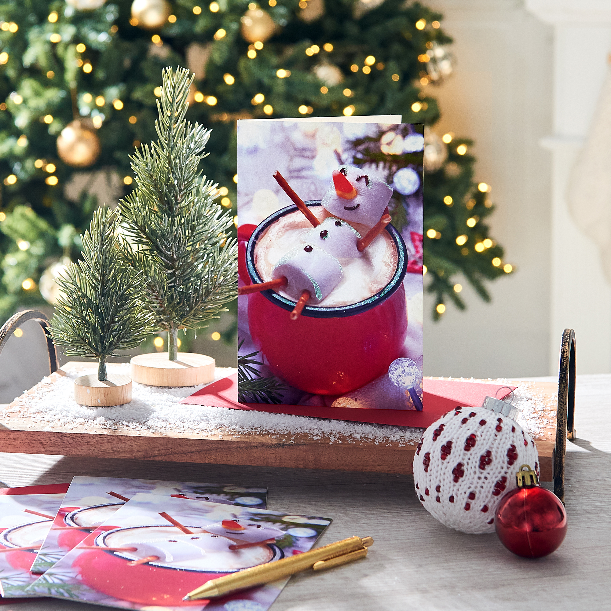 American Greetings Christmas Card Bundles with Envelopes, Marshmallow Man (8-Count)