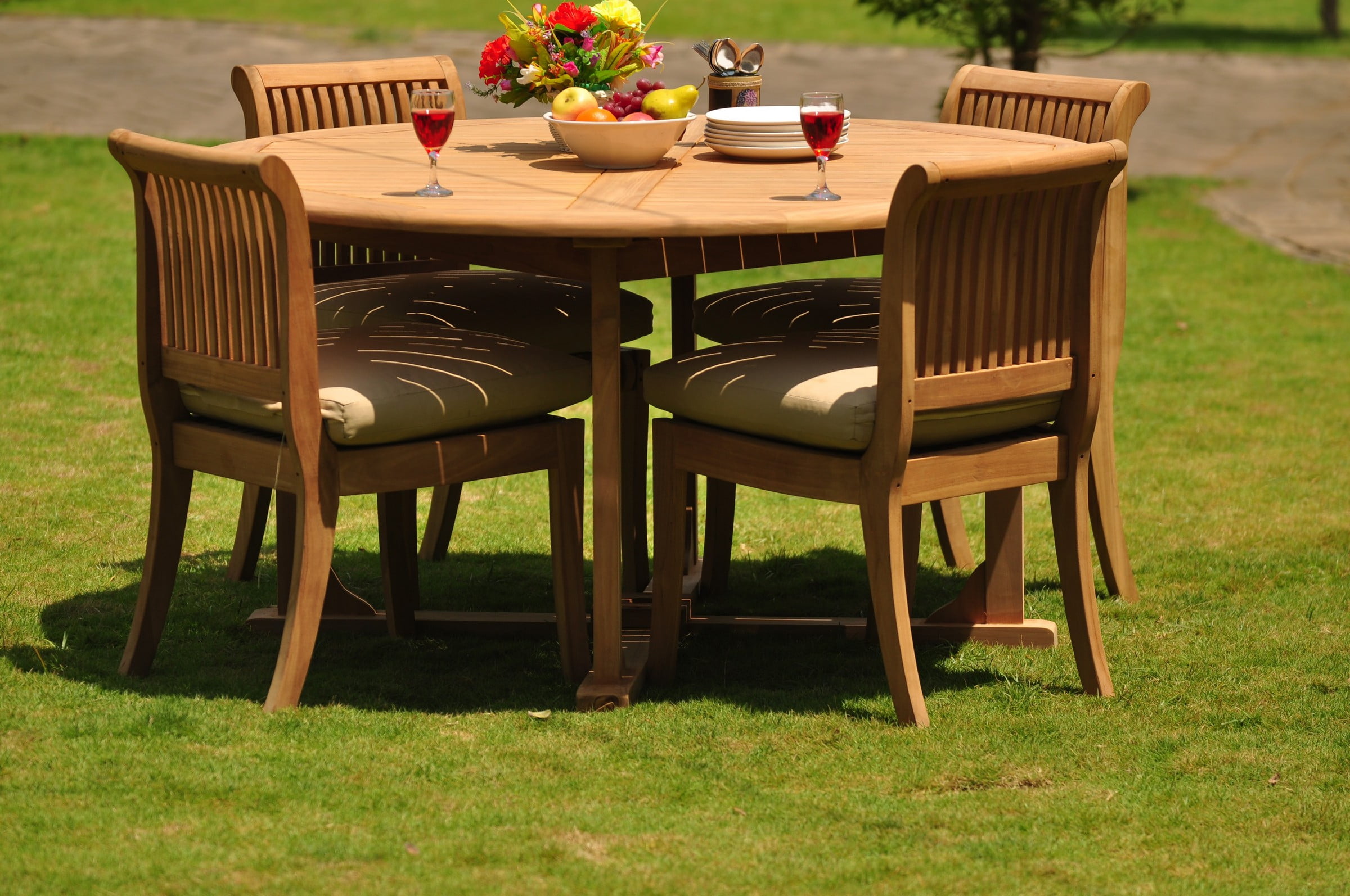 Teak Dining Set: 4 Seater 5 Pc: 60" Round Table And 4 Giva Armless