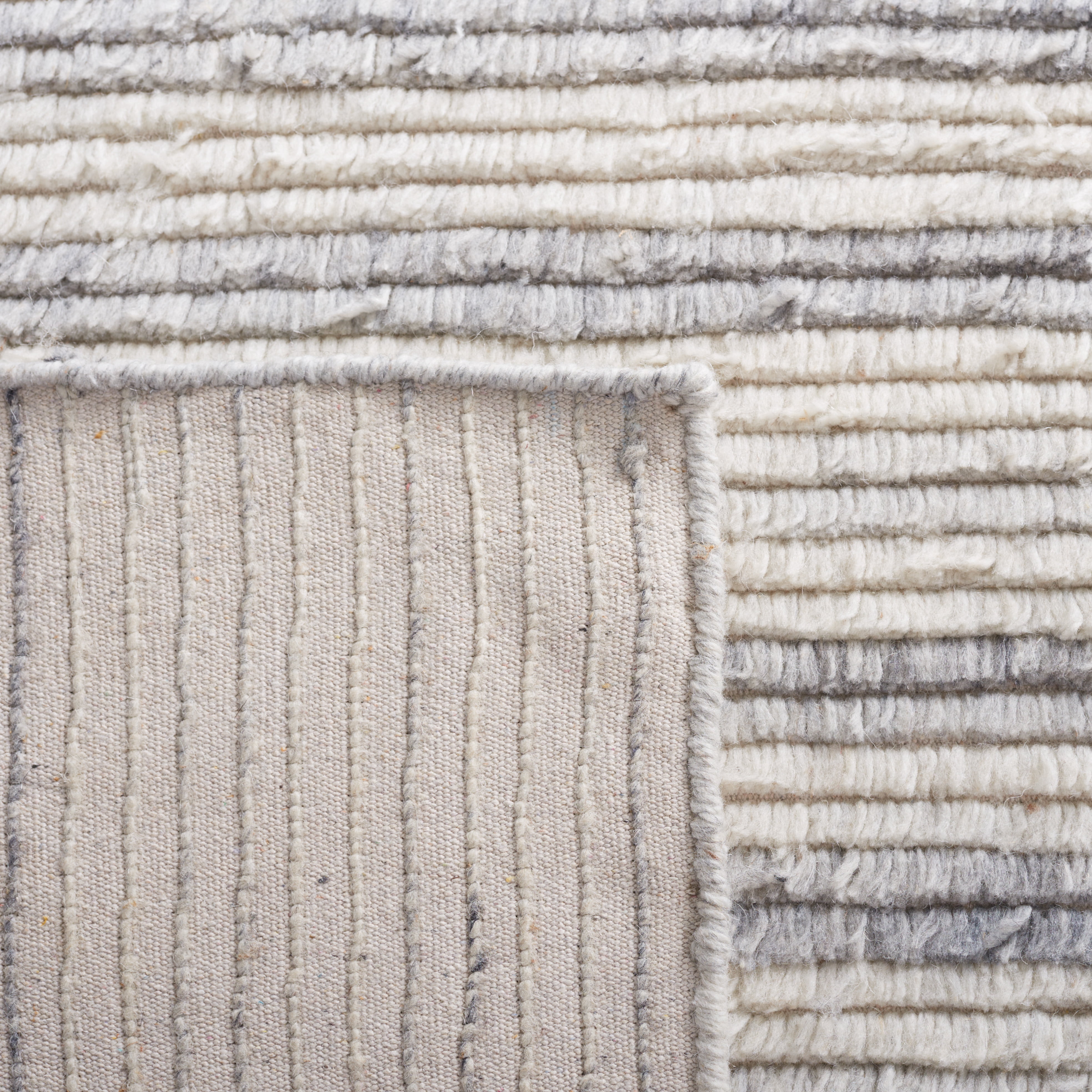 SAFAVIEH Casablanca Blake Distressed Area Rug, Grey/Ivory, 5' x 8'