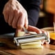 thumbnail image 5 of 2X Cortadora de Queso, Cortadora de Queso Pesado de Grosor Ajustable con Alambre para Quesos Blandos Y Semiduros -4 Alambre de Corte Incluido, 5 of 5