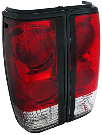 Taillight Rear Brake Tail Lamp In Red Lens Chrome Housing Made For And  Compatible With 1982 1993 Chevrolet Chevy S10 Blazer 1983 1990 GMC S15  Sonoma 82 83 84 85 86 87 88 89 90 91 92 93