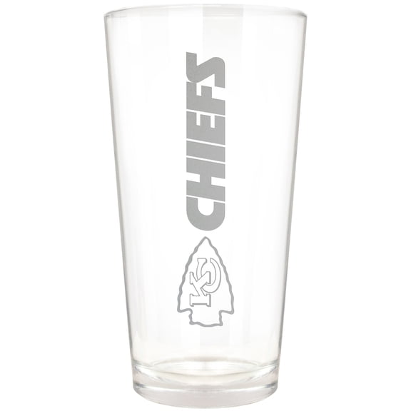 Kansas City Chiefs Etched 16oz. Vertical Rally Cry Pint Glass