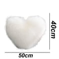 thumbnail image 2 of La almohada con forma de corazón con forma de piel es necesaria para el Día de San Valentín y el Día de la Madre. Almohada con forma de amor., 2 of 5