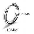 thumbnail image 1 of Pendientes con hebilla para la oreja con forma de anillo redondo de acero de titanio de 2,5 de espesor, con personalidad para hombres y mujeres, 1 of 2