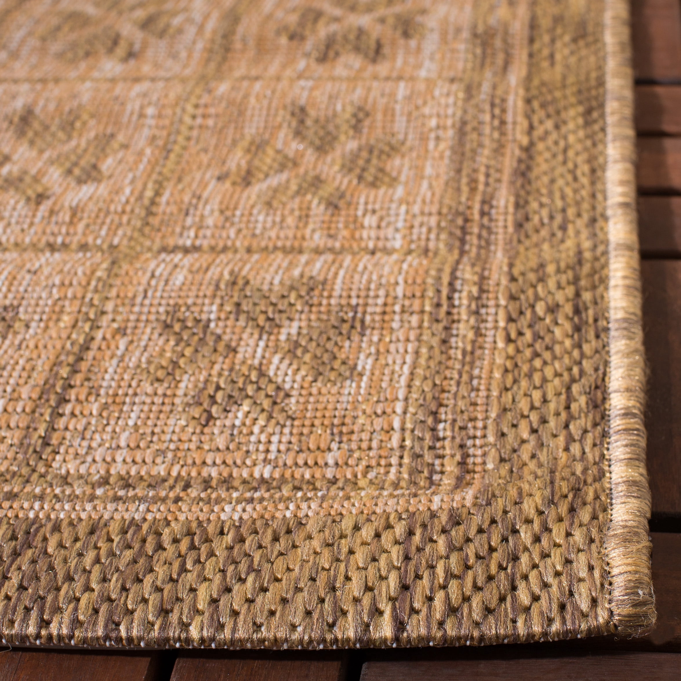 Safavieh Courtyard Alex Geometric Indoor/Outdoor Area Rug, Gold/Natural, 9' x 12'