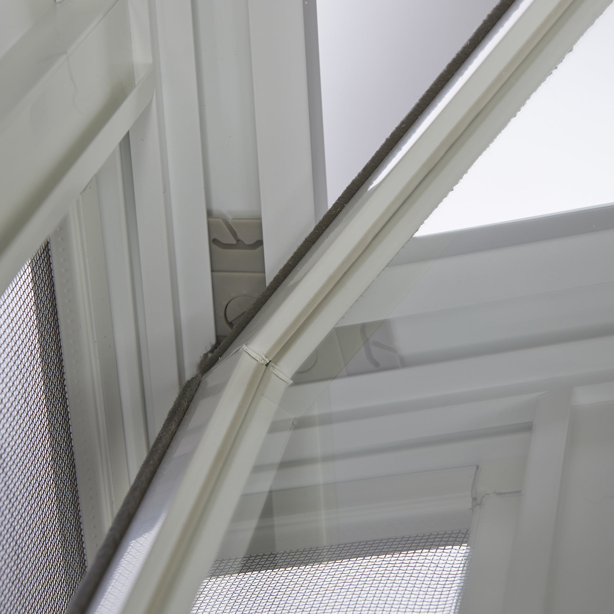 24 X 36 VINYL UTILITY SINGLE HUNG WINDOW - SINGLE GLAZED