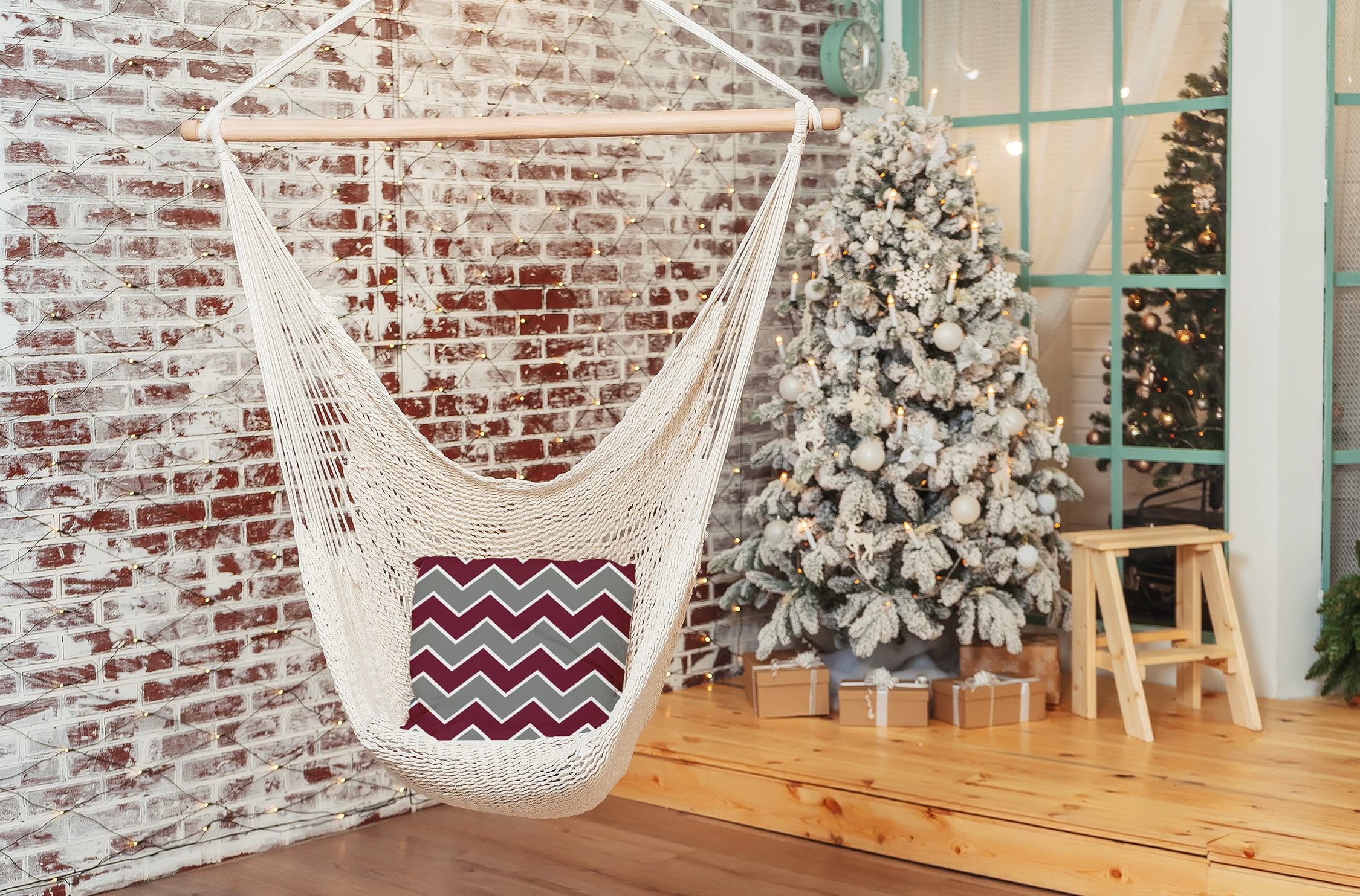 Simply Daisy Grey-Red Colored Fancy Chevron Stripe Soft Spun Polyester Indoor/Outdoor Throw Pillow, 18" x 18"