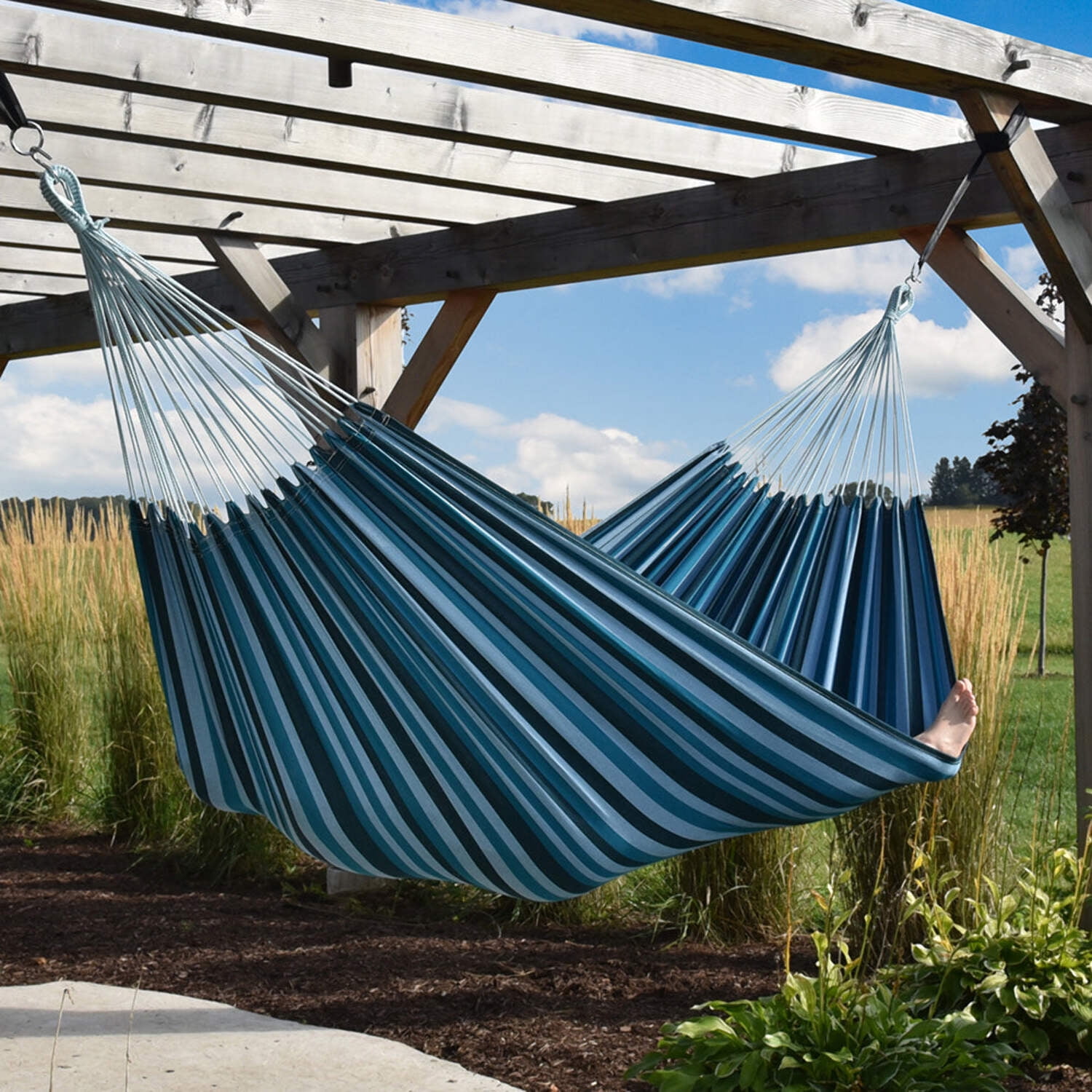 Vivere Brazilian Style Double Cotton Hammock, Outdoor Hanging Daybed, Blue Lagoon