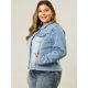thumbnail image 4 of ChaqueDe MezclilDeshilachaCon Frente Lavado Clásico PaMujer De TalGrande Azul claro 4X, 4 of 6