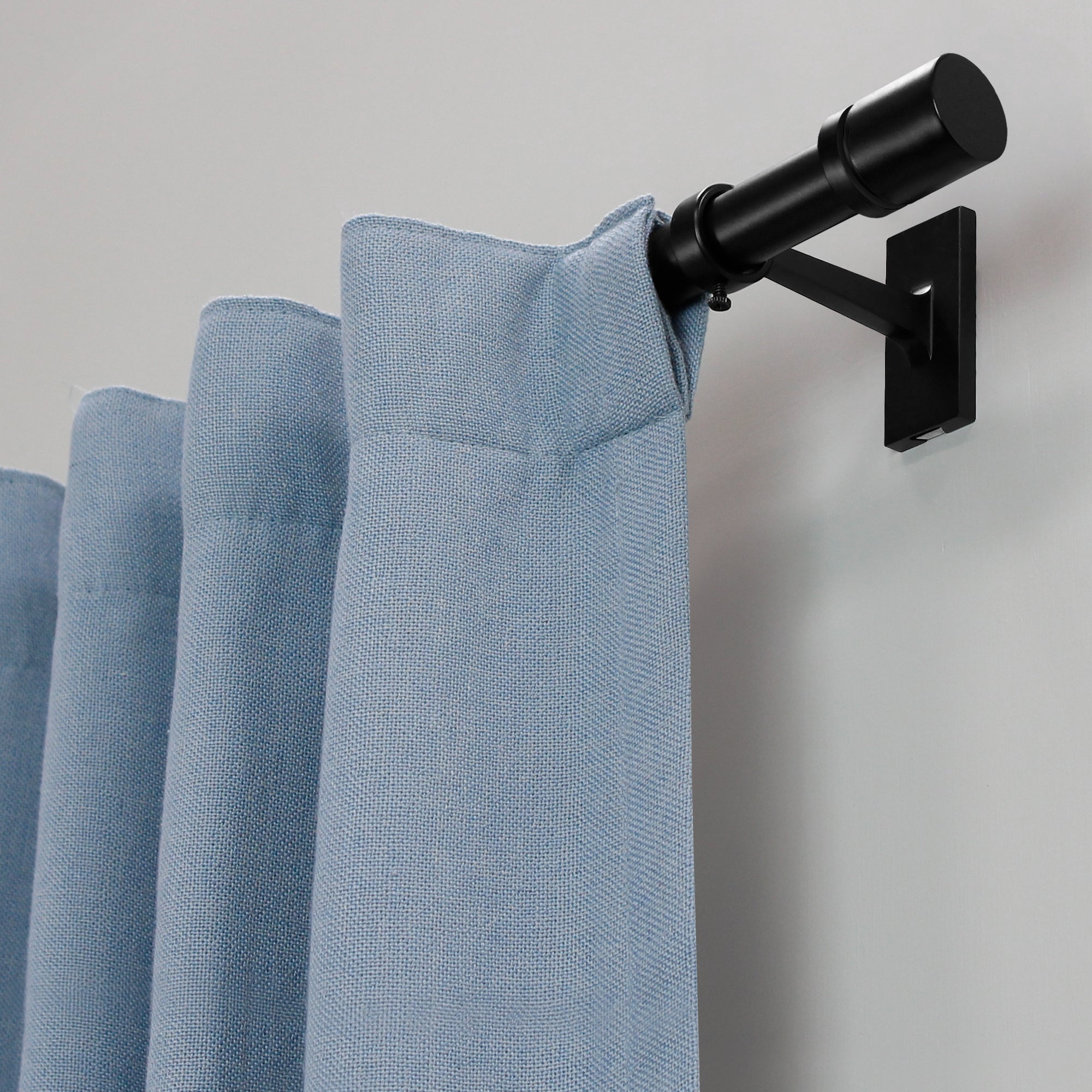 Lumi Home Furnishings Non-Adjustable Single Curtain Rod Brackets 1 in. (2-Piece)