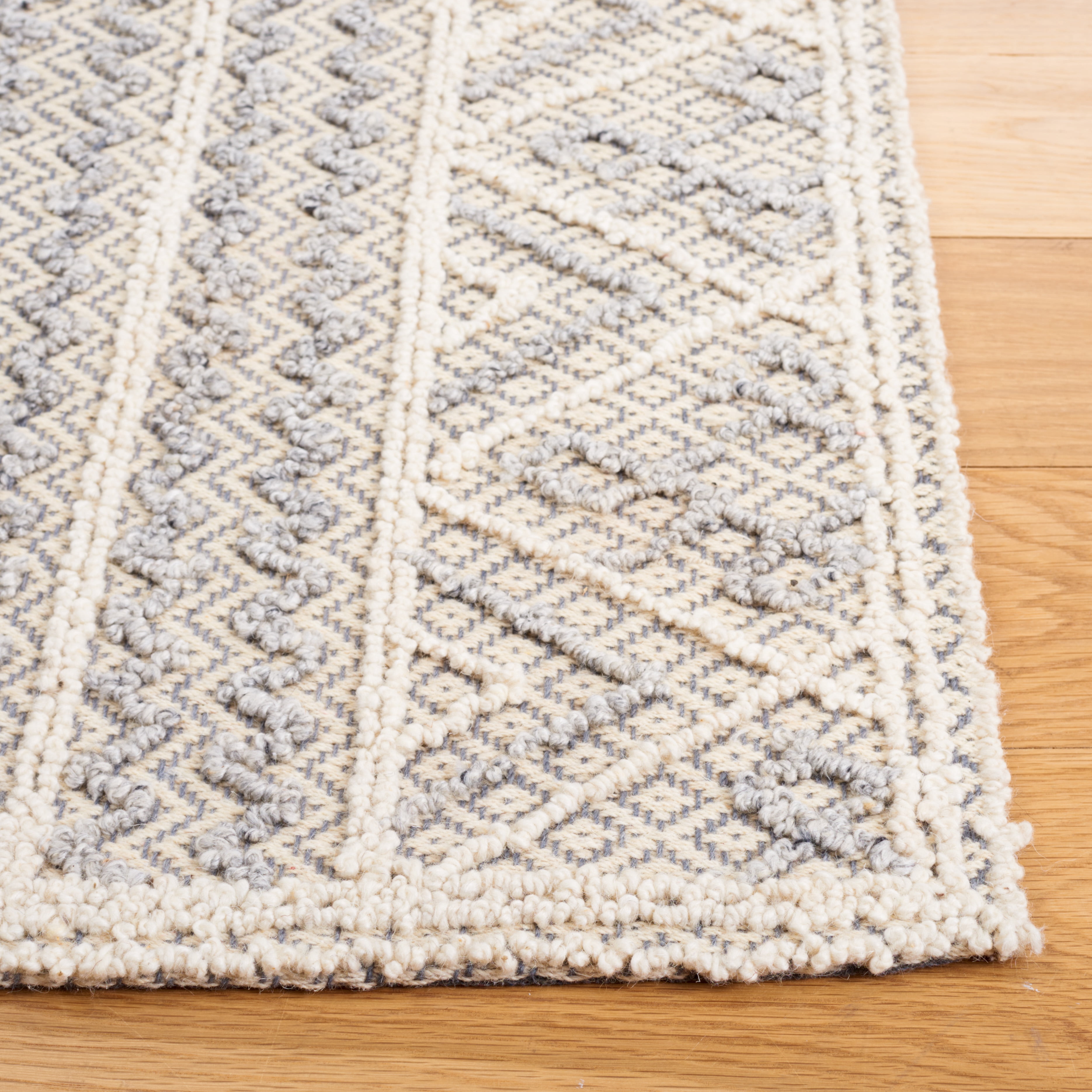 SAFAVIEH Trace Alexanndria Geometric Area Rug, Grey/Beige, 5' x 8'