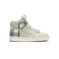 thumbnail image 6 of NIKE GRADE SCHOOL Dunk High GS "Plaid - Summit White" DV1724 100 from Stadium Goods, 6 of 8