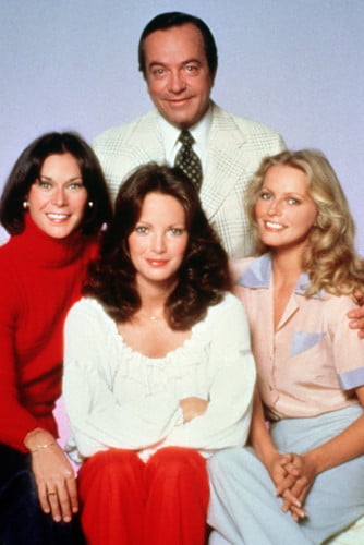 Charlie's Angels 16x20 inch poster Kate Jackson Jaclyn Smith Cheryl Ladd 