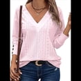 thumbnail image 2 of Blusas Elegantes e Informales para Mujer, con Cuello en V, Larga, Botones, Encaje Calado y Bordado. Rosa XXL, 2 of 8