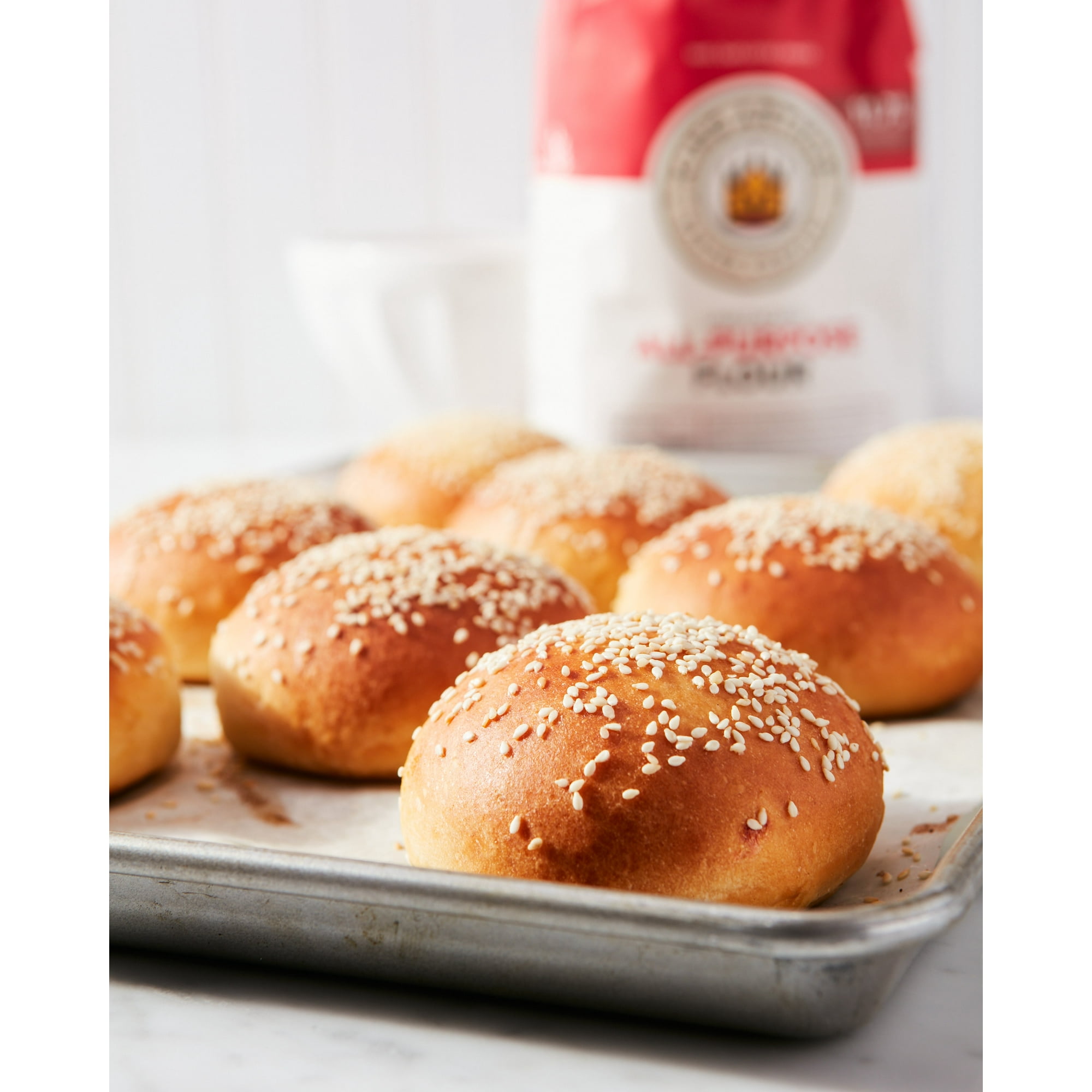 King Arthur, All Purpose Unbleached Flour, Non-GMO Project Verified, Certified Kosher, No Preservatives, 5 lbs