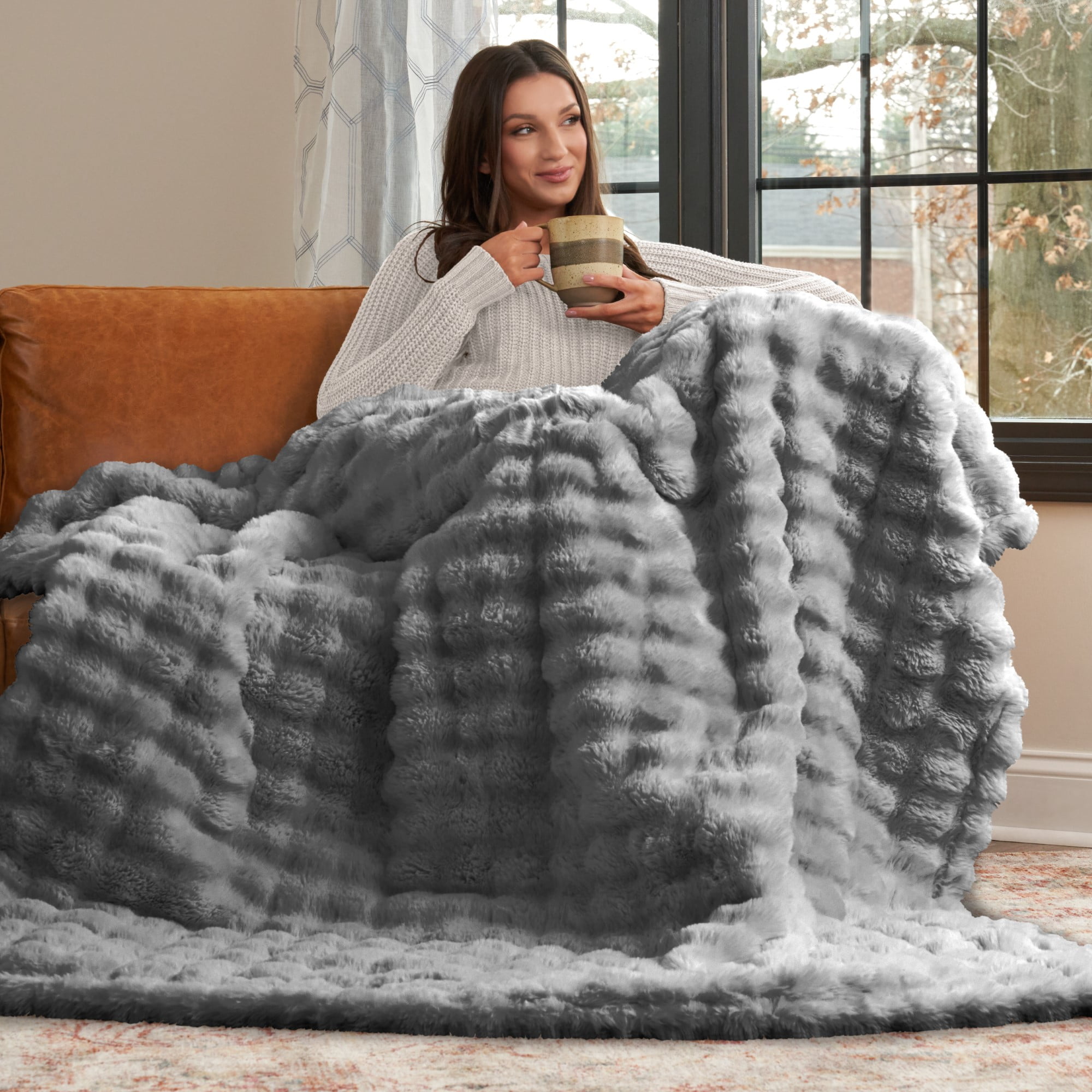 Northwest Group Serenade Gray Textured Faux Fur Throw Blanket, 50 x 70
