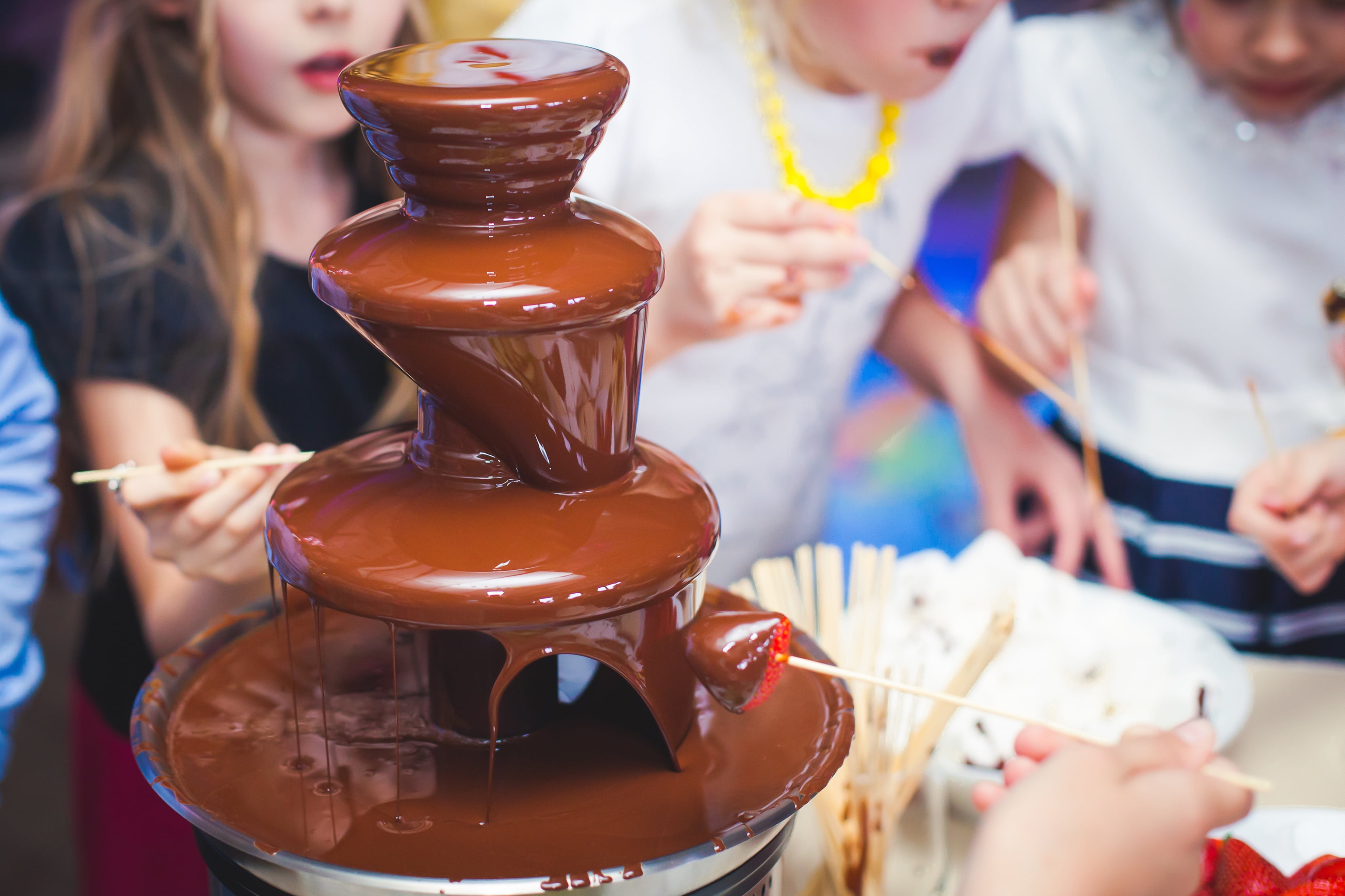 ChocoMaker Milk Chocolate Fountain Formula, Dipping Candy, 2 lb