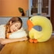 thumbnail image 5 of Billuyoard Muñecos de peluche de pato de Anime japonés, almohada para el cuello en forma de U de ganso grande, almohada de viaje con relleno de animales, Decoración del hogar amarillo Billuyoard HA045808-01, 5 of 6