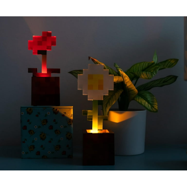 Minecraft Logo Light - Minecraft Lamp, Gaming Room Decor, and Bedroom Night  Light - Minecraft Desk Accessories and Gifts for Fans - 2 Light Modes