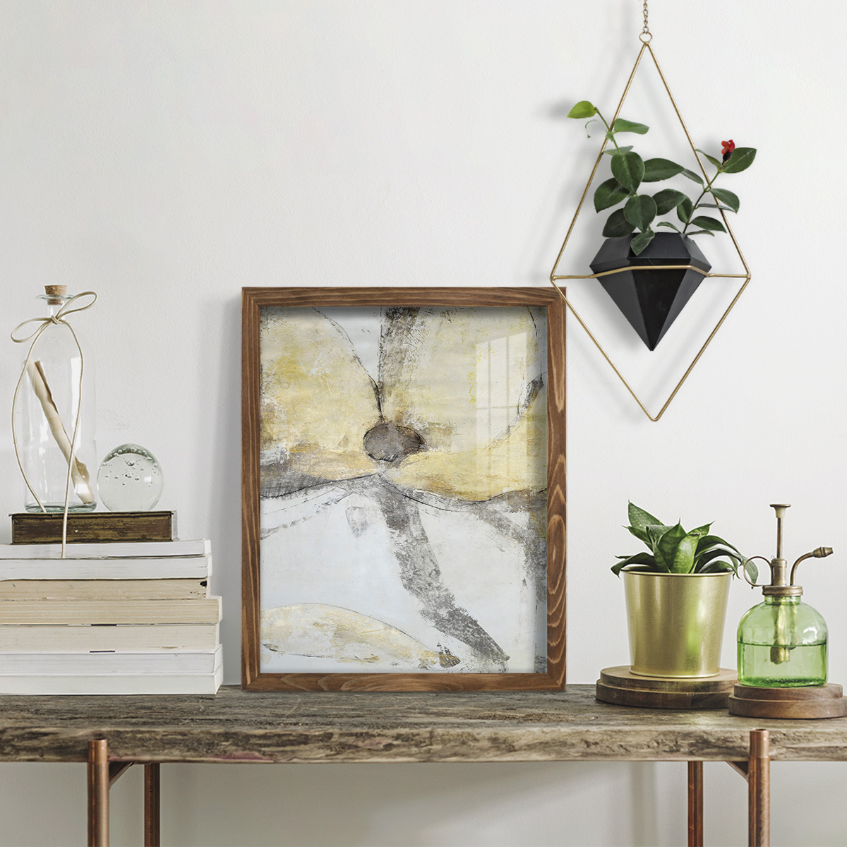 Une Fleur I - Framed Print w/glass - Walnut