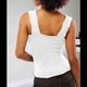 thumbnail image 5 of Tops Cortos de Tirantes Anchos con Cuello Cuadrado para Mujer, Tops Florales para Salir, Tops Cortos Ajustados con Ribete de Lechuga, S, 5 of 6