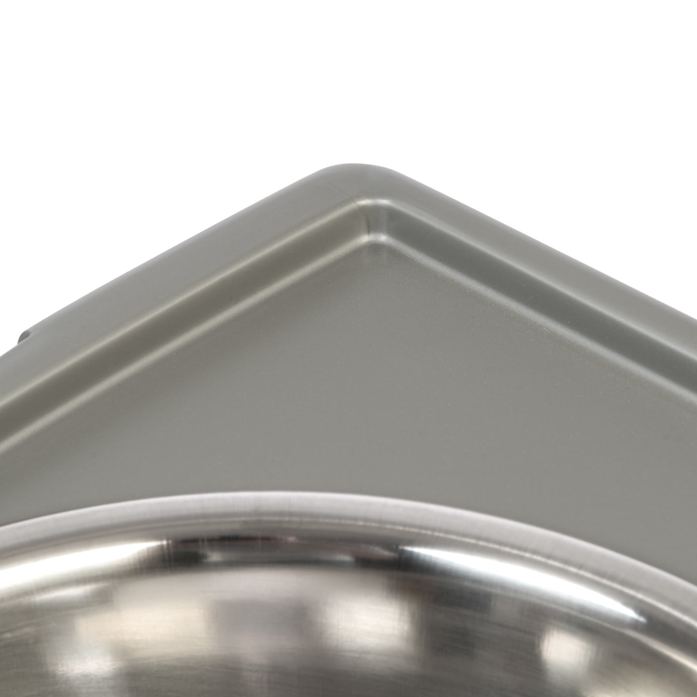 IRIS USA 47lbs/45qt Large Elevated Dog Food Bowl with Airtight Pet Food Storage Container, Chrome